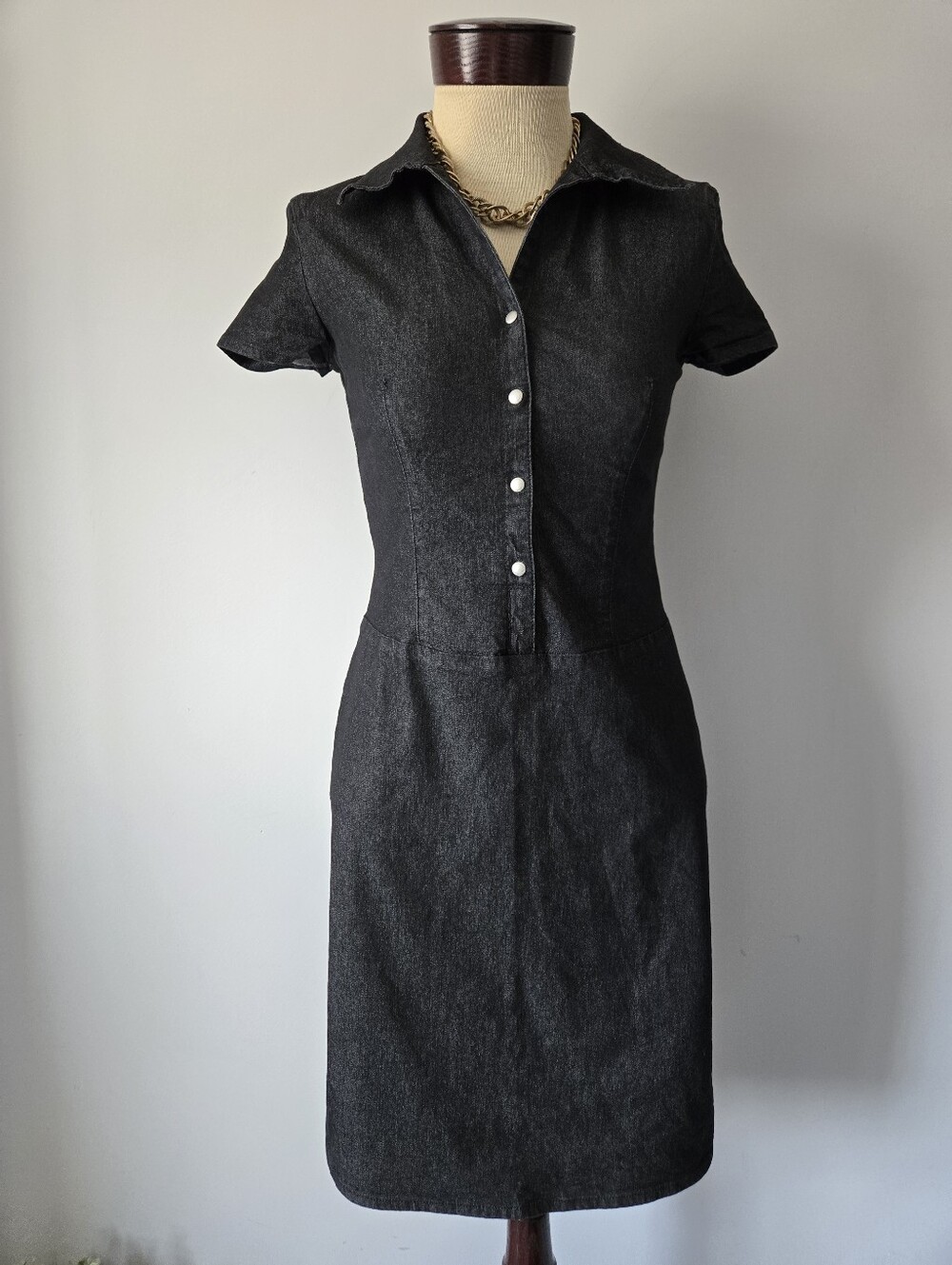 United Colors Of Benetton Dark Denim Short-Sleeve Collared Fitted Dress. Size Xs